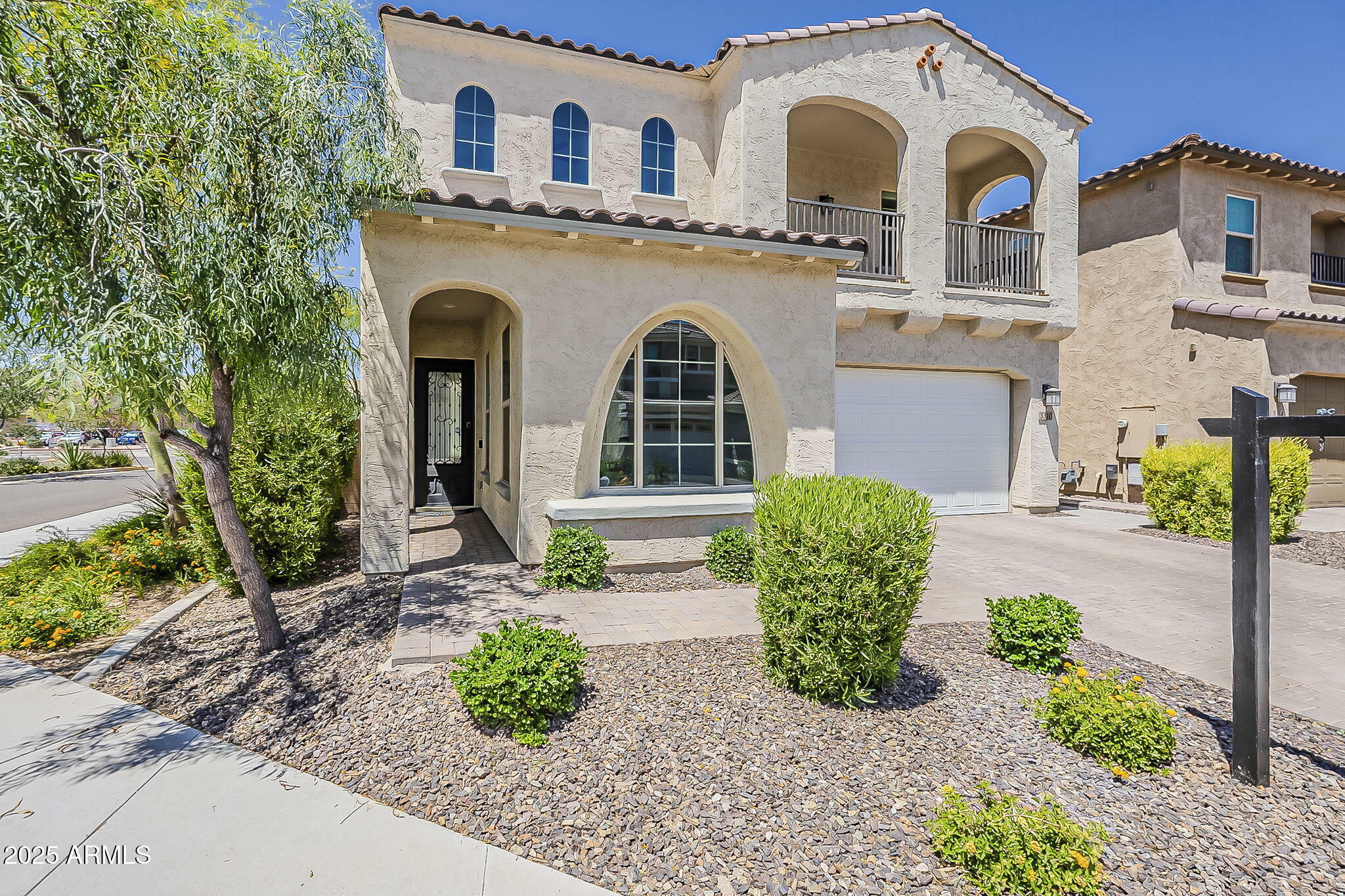 Property Photo: 3310 E Los Gatos Drive AZ 85050