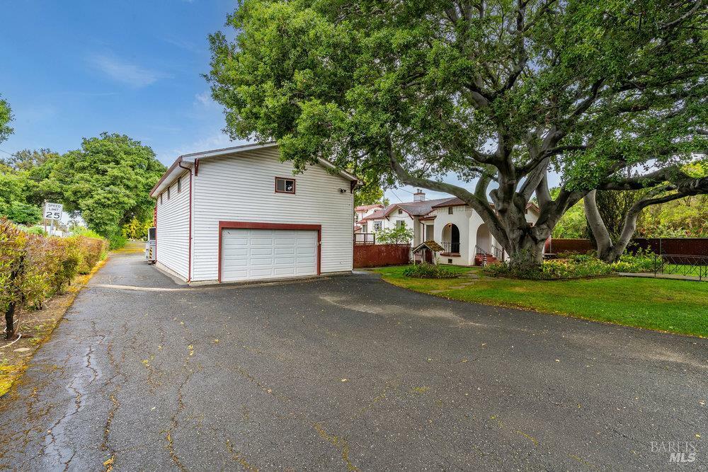 Property Photo: 926 Glen Cove Road CA 94591