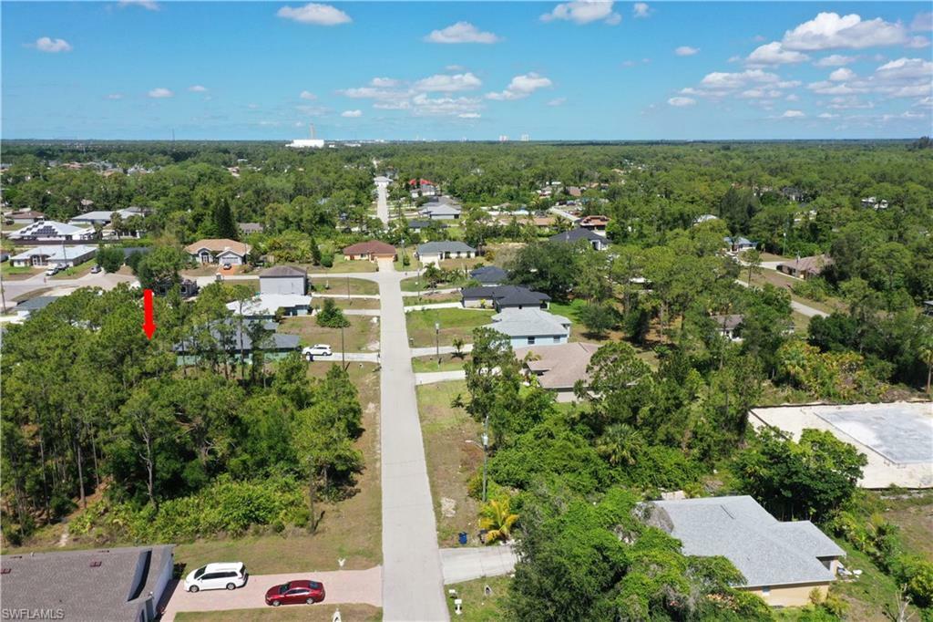 Property Photo:  5325 Belrose St  FL 33971 