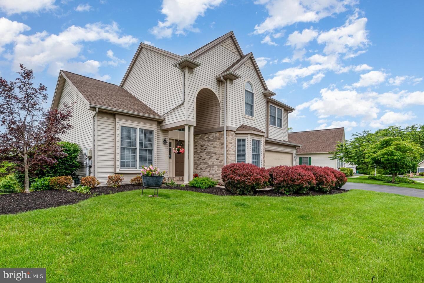 Property Photo: 5435 Bonnyrigg Court PA 17050