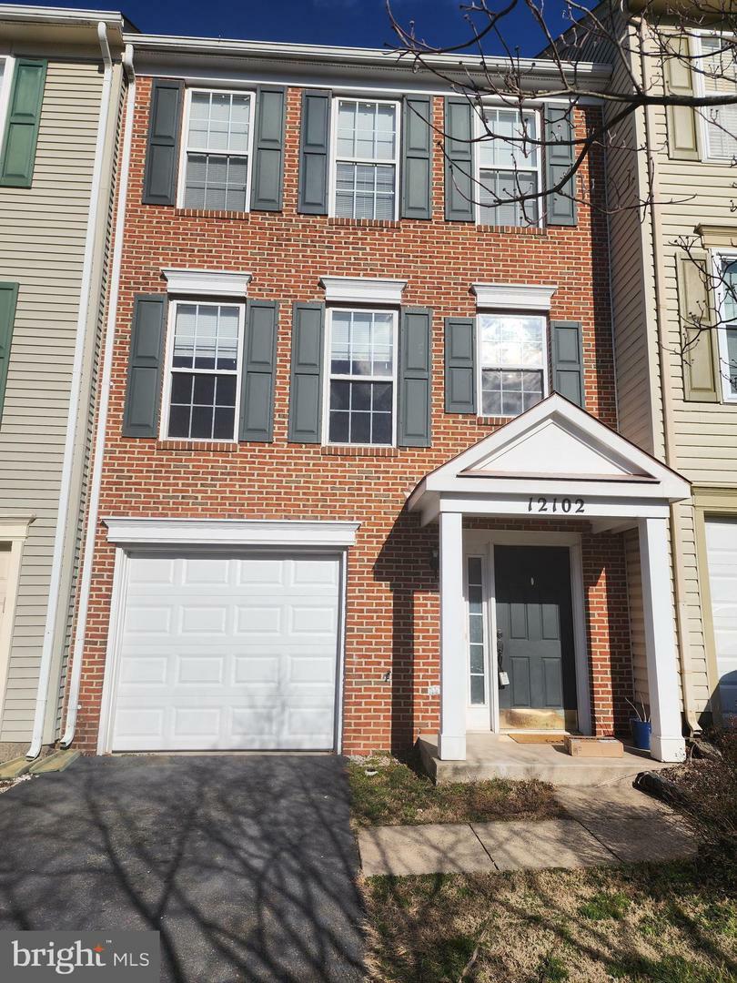 Property Photo: 12102 Wallower Way VA 20136