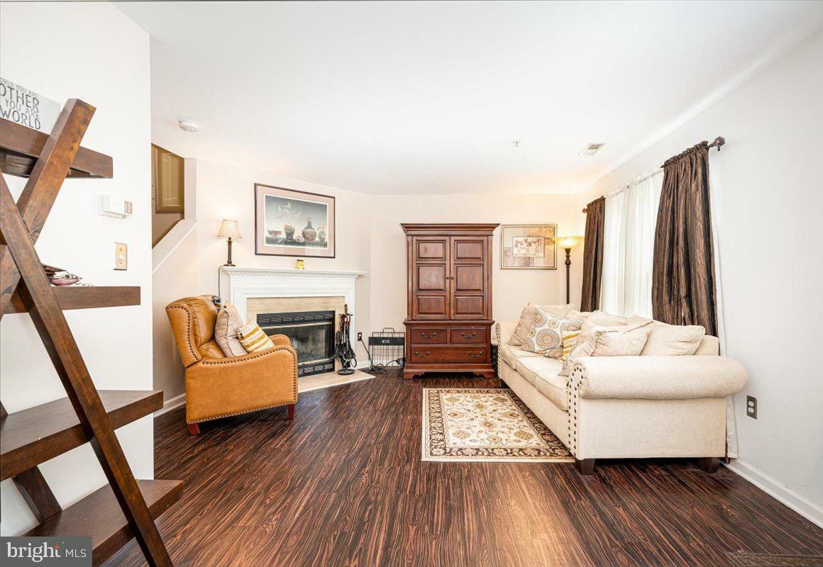 Property Photo: 111 Whitestone Way MD 21702