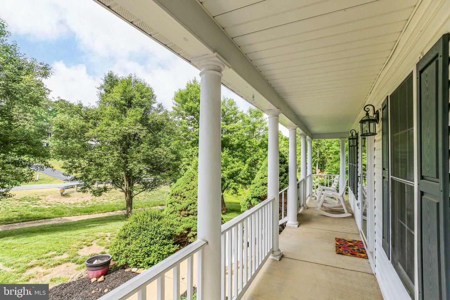 Property Photo: 12004 Kingswood Boulevard VA 22408