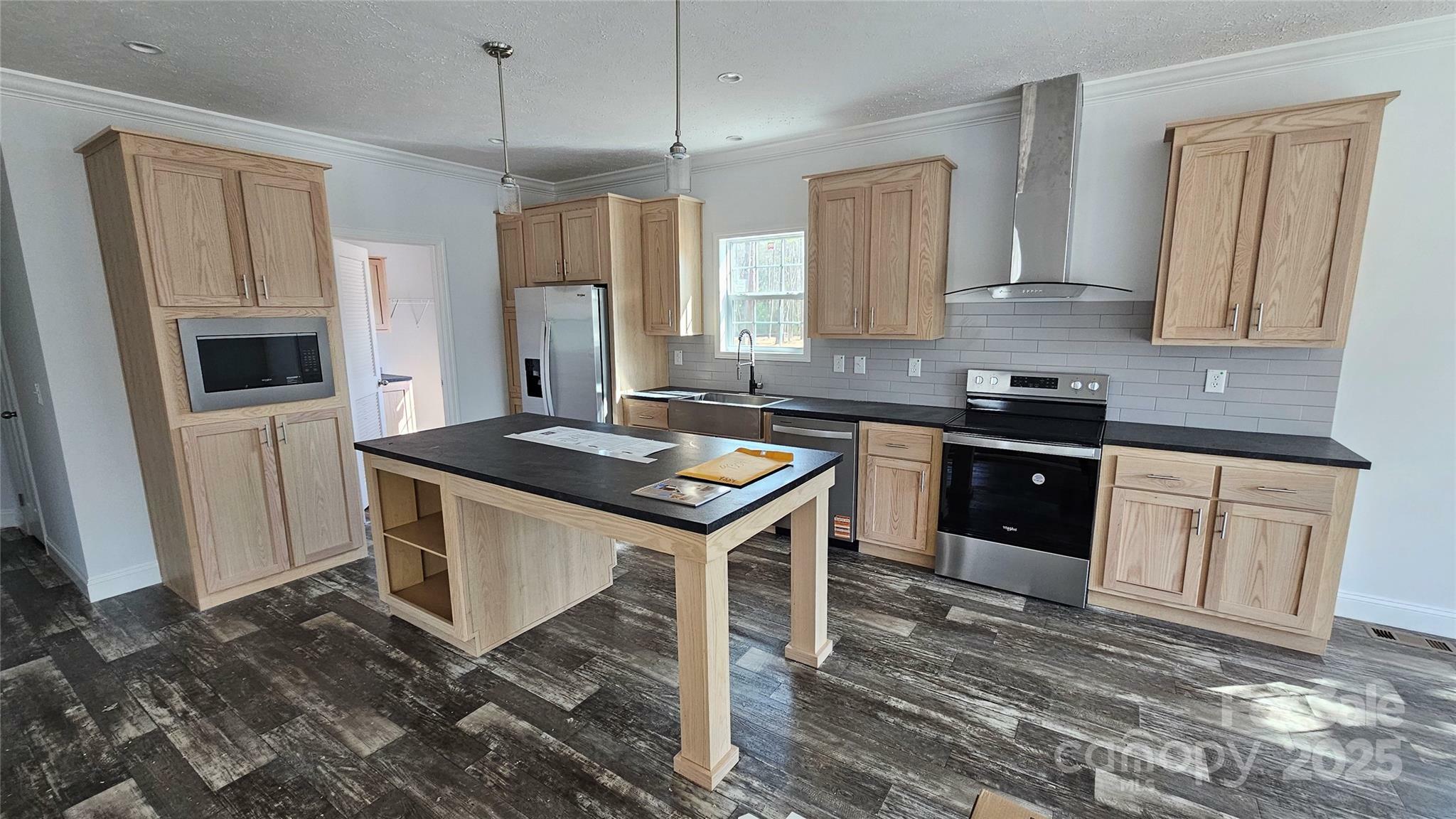Property Photo: 131 Boxwood Lane NC 28043