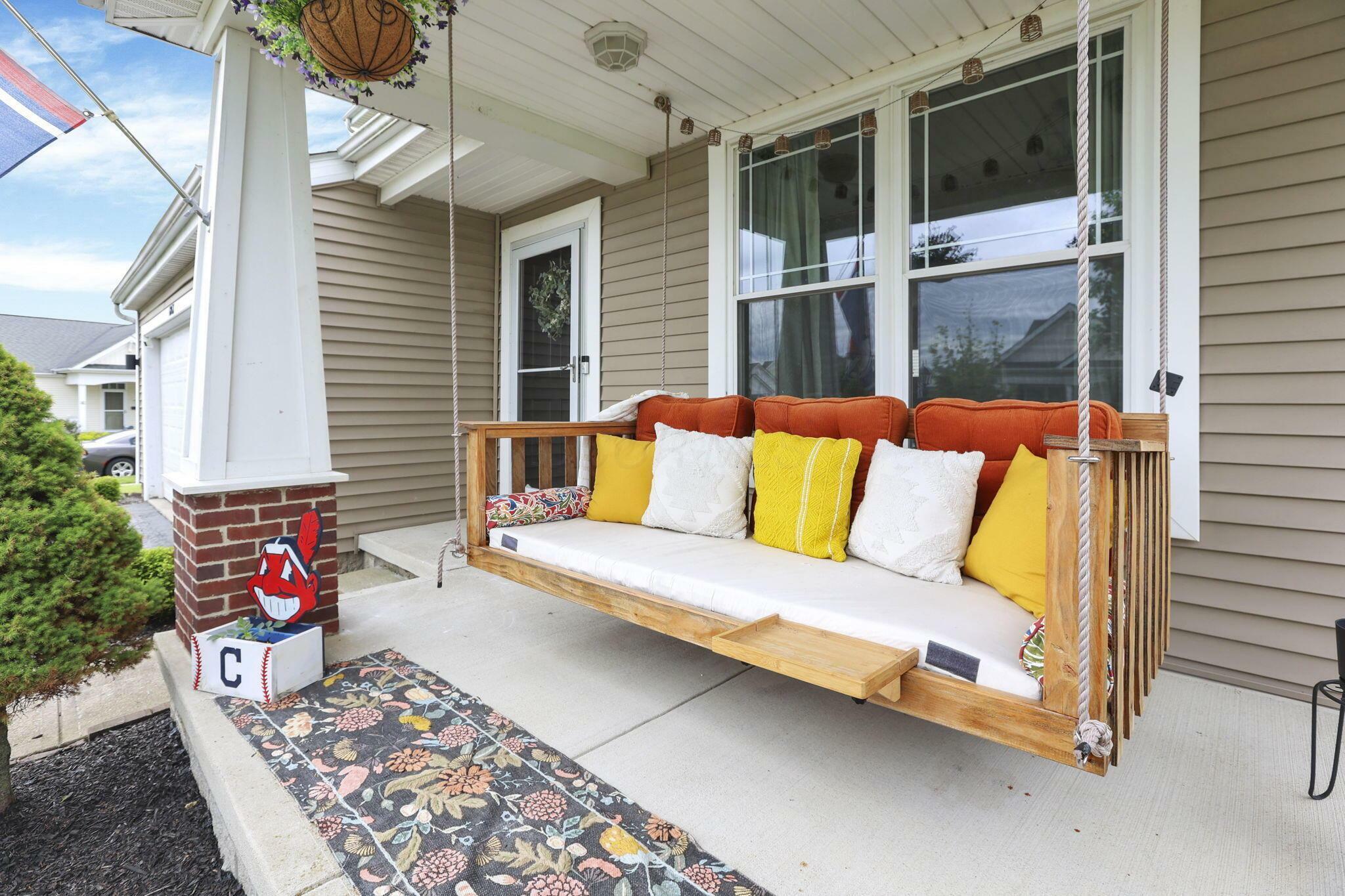 Property Photo: 6843 John Drive OH 43110