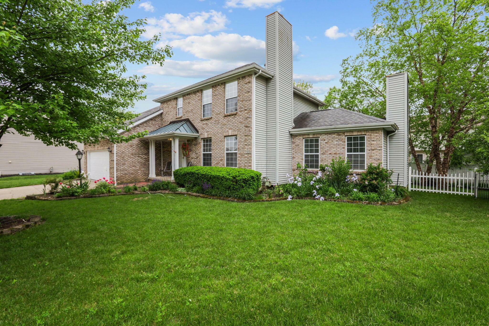 Property Photo:  921 Dianthus Court  OH 43068 