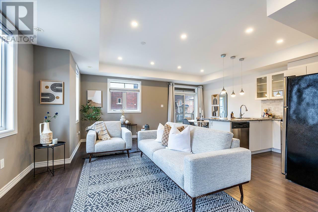 Property Photo: 1817 Rex Heath Drive ON L1X 0E4