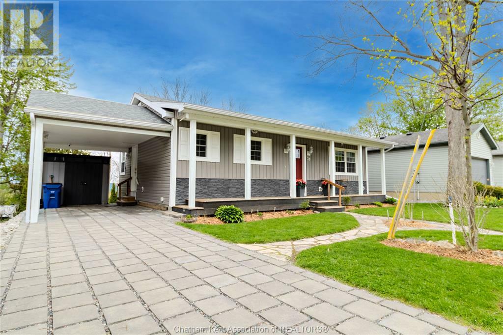Property Photo:  39 Tiffany Street  ON N0P 2C0 