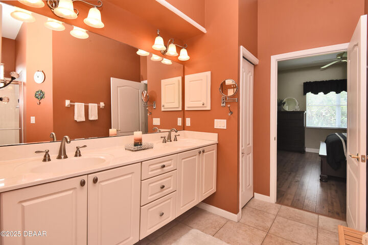 Property Photo:  1442 Carlow Circle  FL 32174 