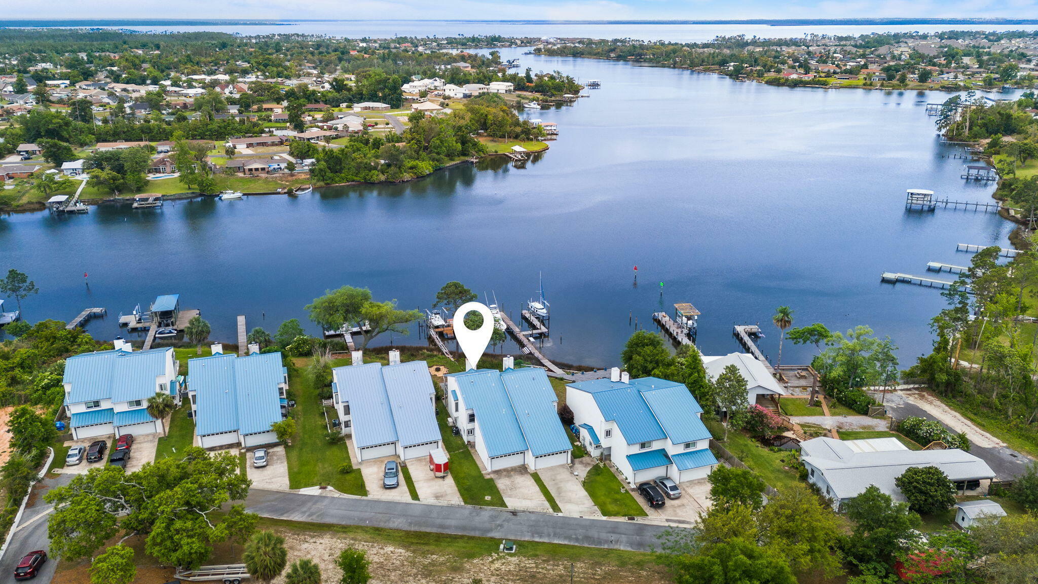Property Photo: 7118 Singleton Circle A FL 32404