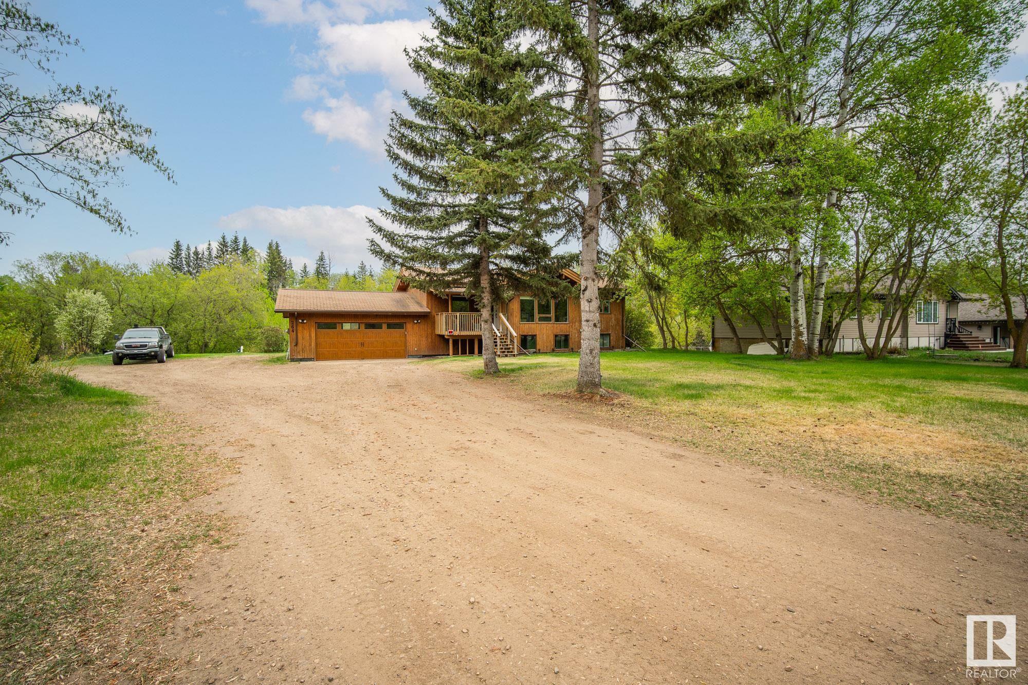 Photo de la propriété: 22106 South Cooking Lake Road 264 AB T8E 1J1