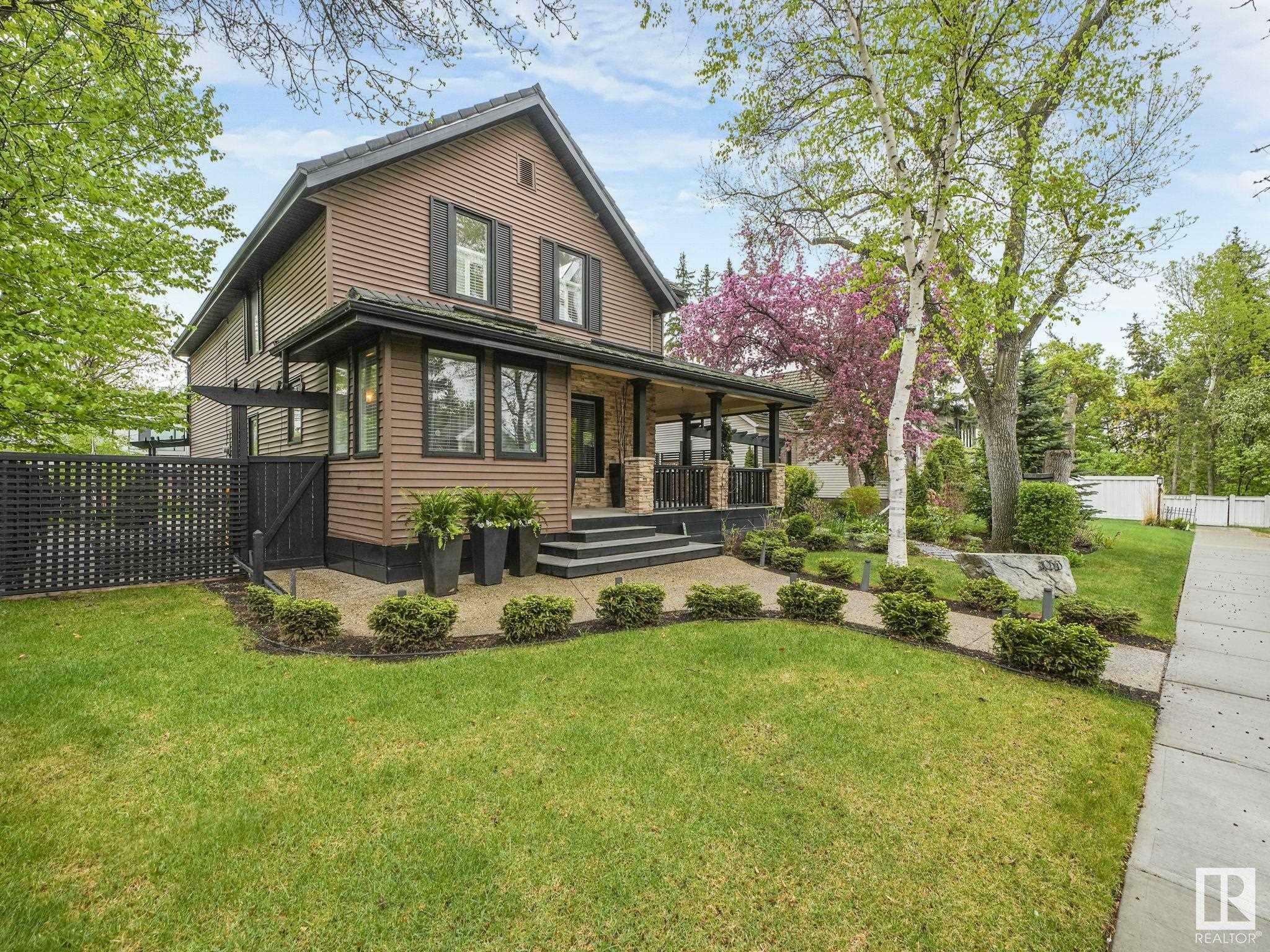 Photo de la propriété: 10543 130 Street NW AB T5N 1X9