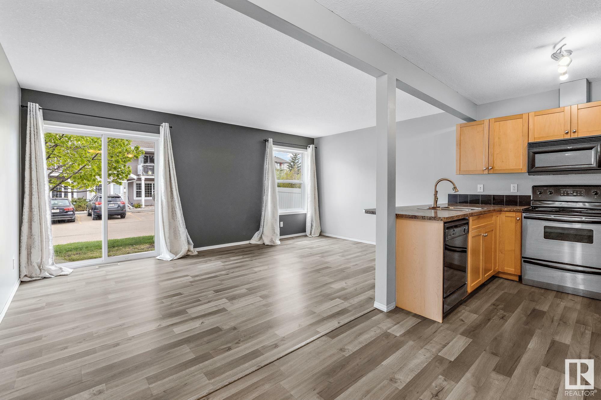 Property Photo:  150 Edwards Drive SW 39  AB T6X 1M4 