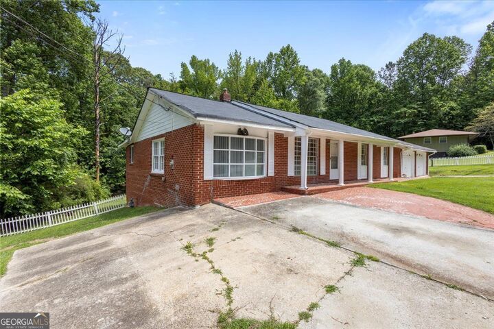 Property Photo: 684 Hog Liver Road GA 30117
