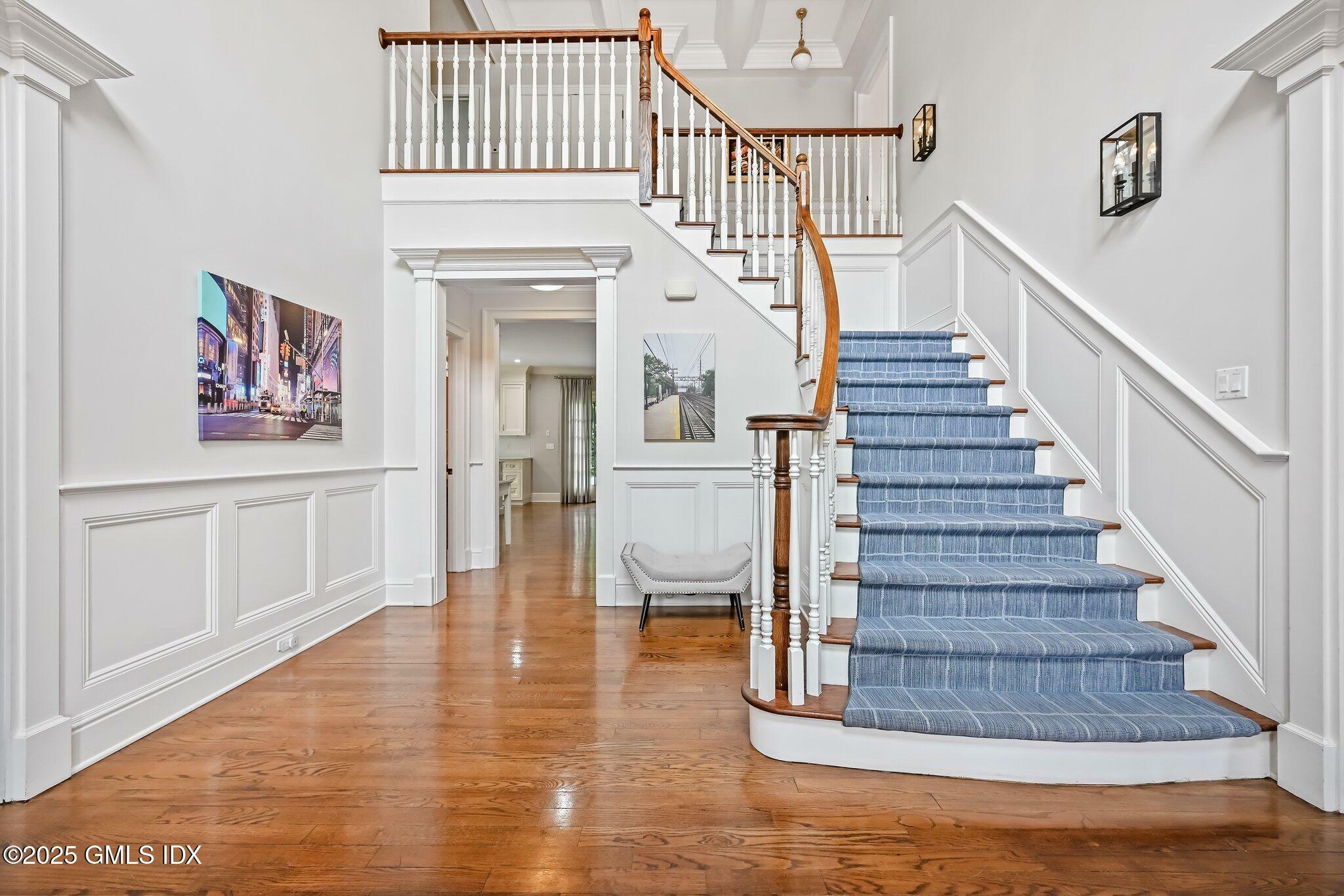 Property Photo: 6 Coachlamp Lane CT 06830