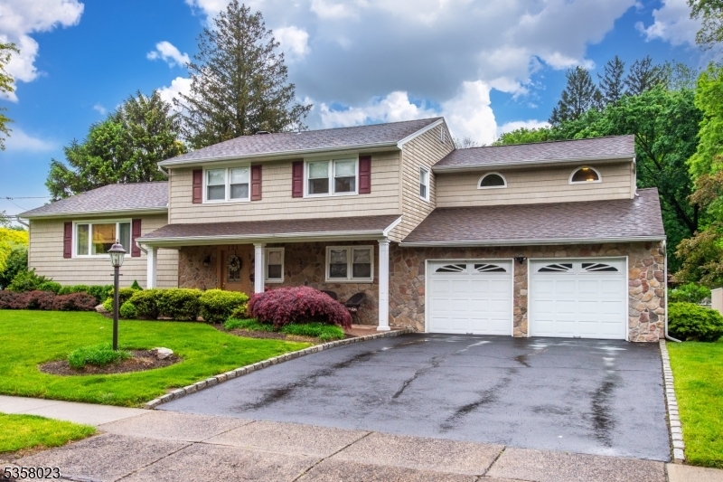 Property Photo: 121 Baldwin Ter NJ 07470