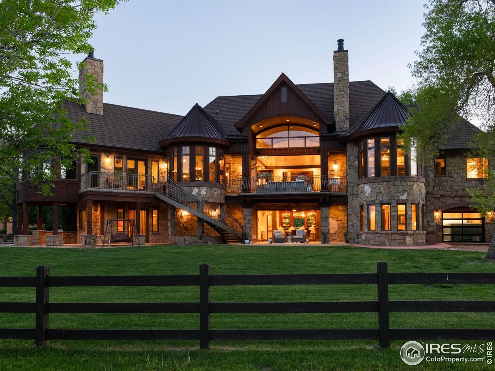 Property Photo:  9840 Buckhorn Rd  CO 80538 