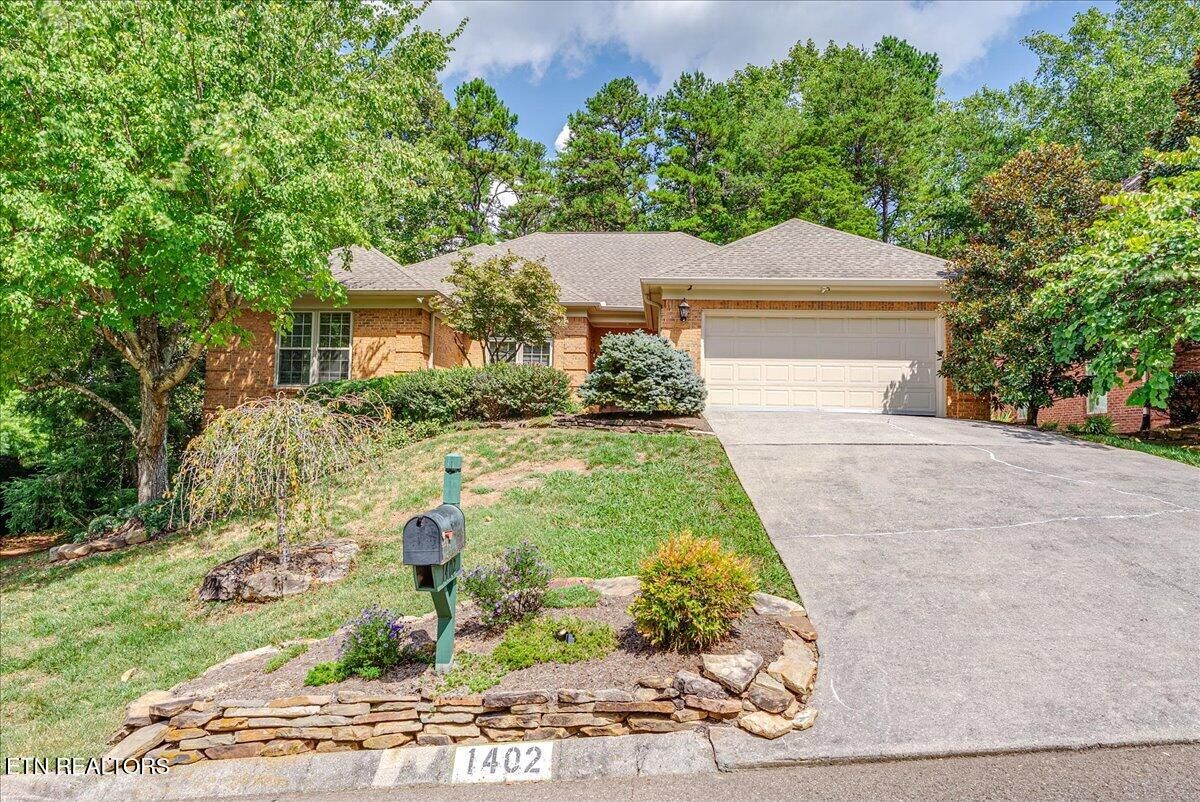 Property Photo:  1402 Coachman Lane  TN 37919 