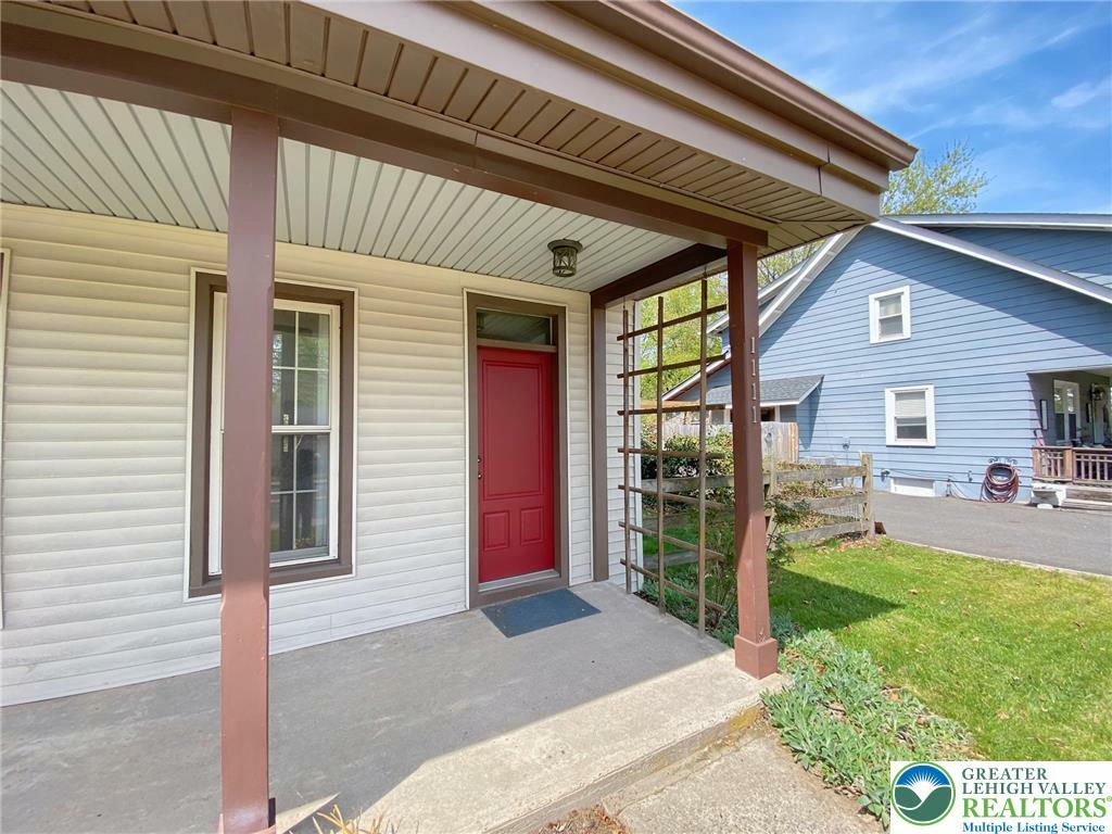 Property Photo: 1111 Easton Road PA 18077