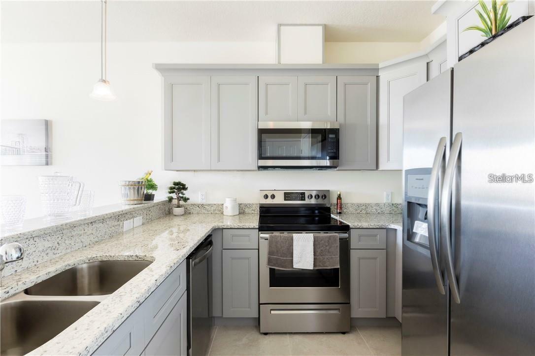 Property Photo: 1800 Coriander Drive FL 34759