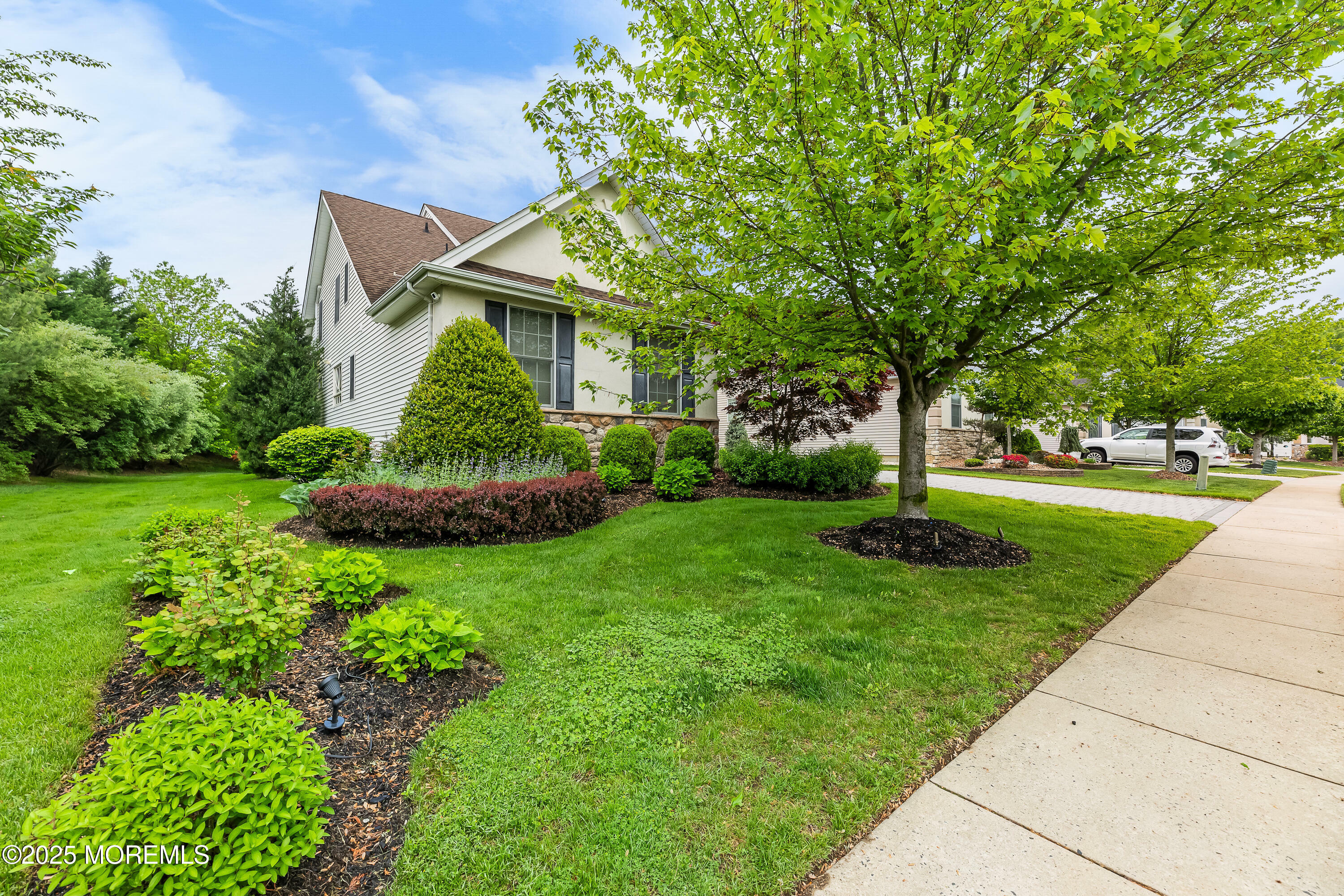 Property Photo: 61 E Parsonage Way NJ 07726