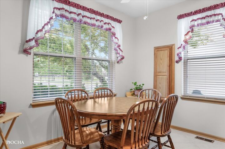 Property Photo: 623 Queen Drive IL 60543