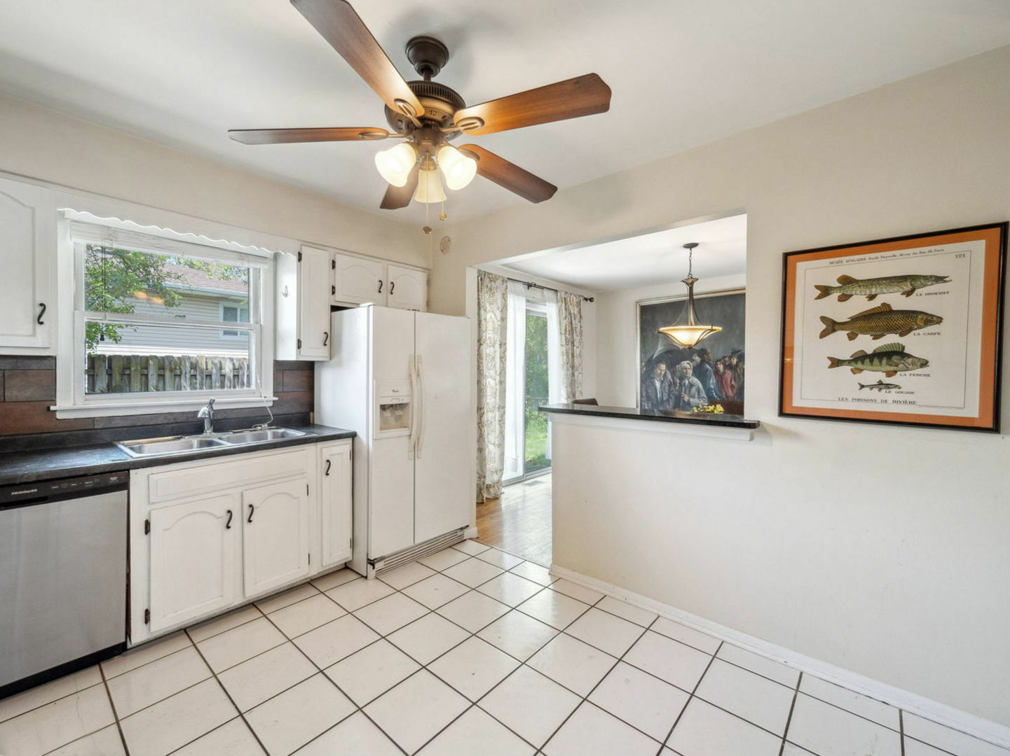 Property Photo: 201 41st Street IL 60515