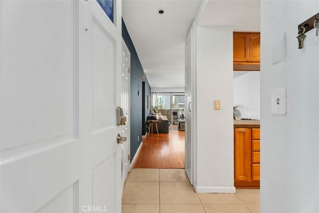 Property Photo: 1100 Euclid Avenue 108 CA 90804