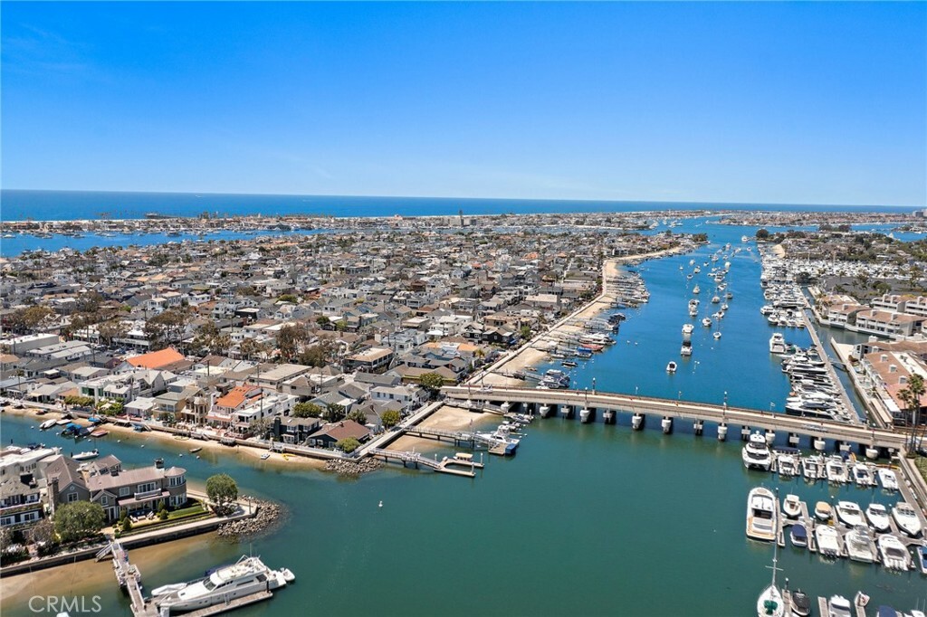 Property Photo: 994 Bayside Cove CA 92660