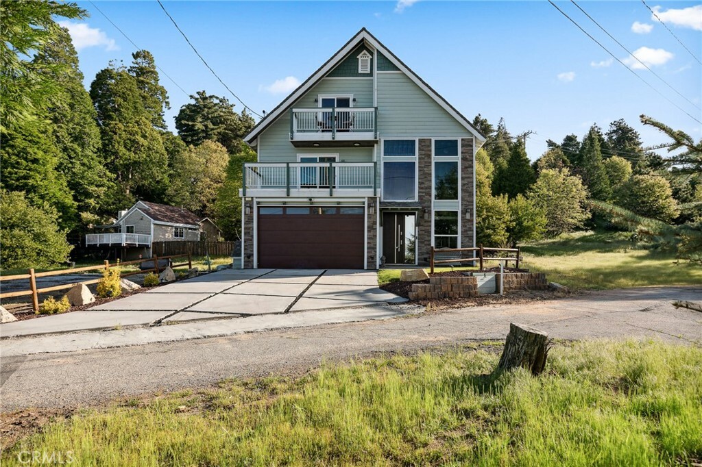 Property Photo:  1155 Neptune Way  CA 92325 