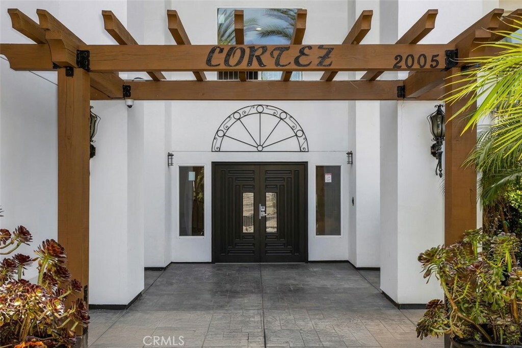 Property Photo: 2005 Costa Del Mar Rd 632 CA 92009