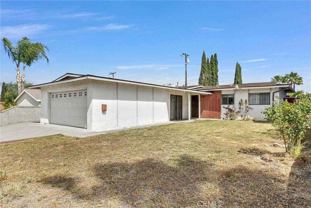Property Photo: 18609 Del Bonita Street CA 91748