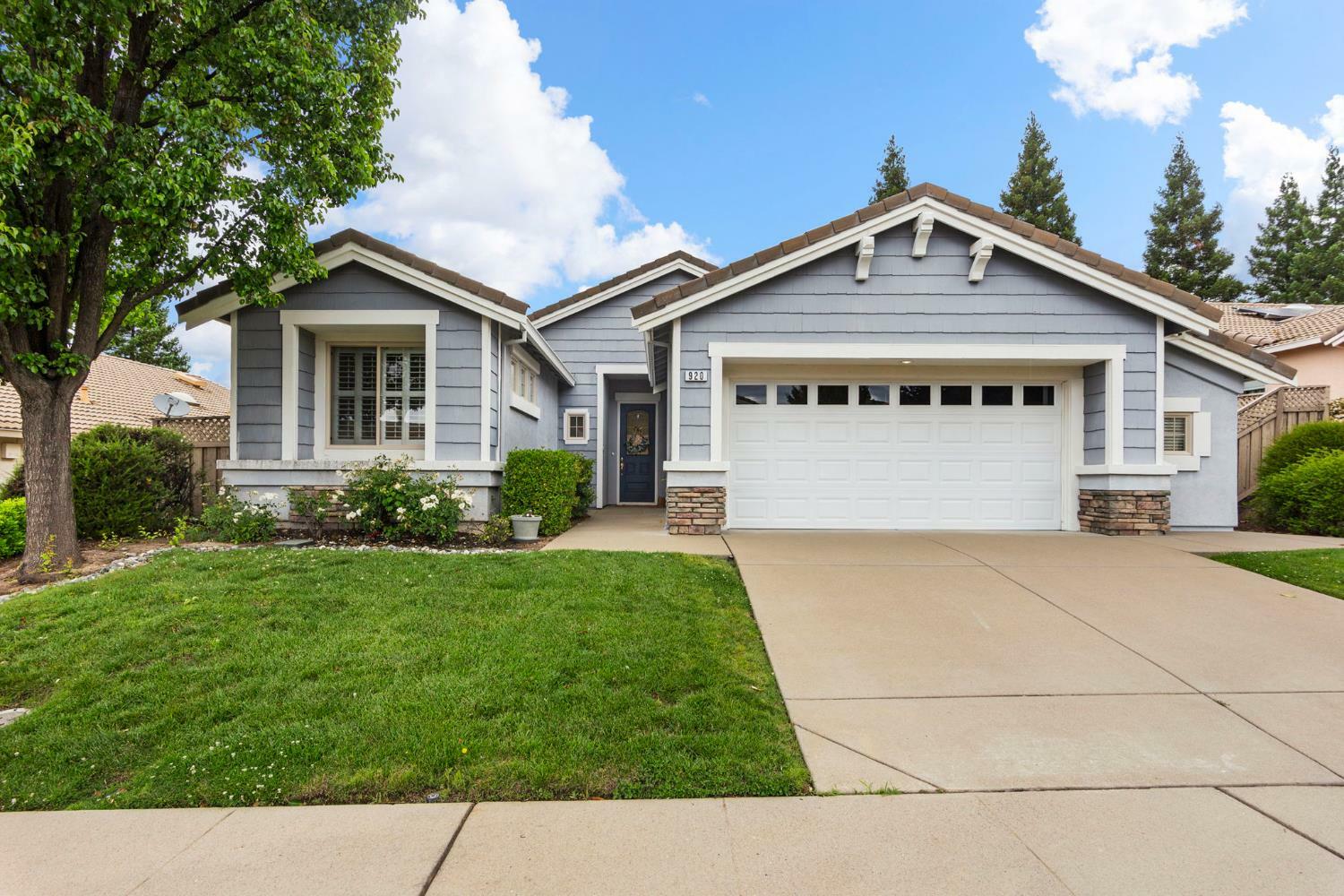 Property Photo: 920 Magnolia Lane CA 95648