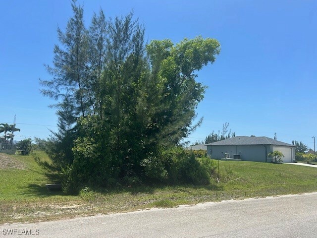 Property Photo:  2732 NW 11th Terrace  FL 33993 