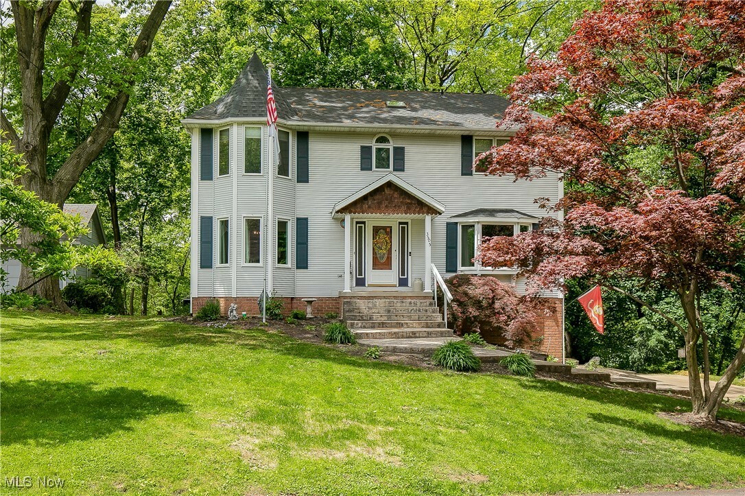 Property Photo: 3505 Culver Circle NW OH 44709