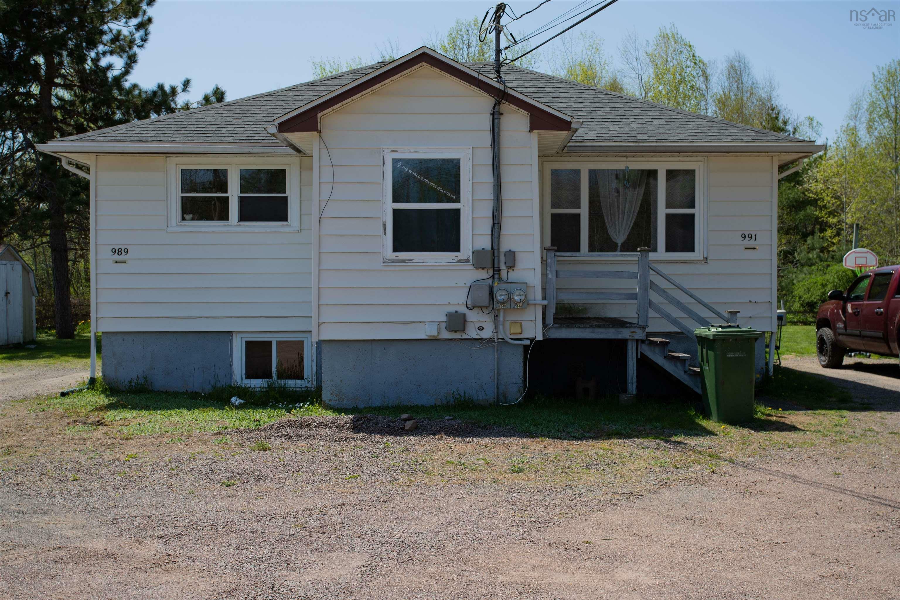 Property Photo: 989-991 Glasgow Avenue NS B0P 1R0