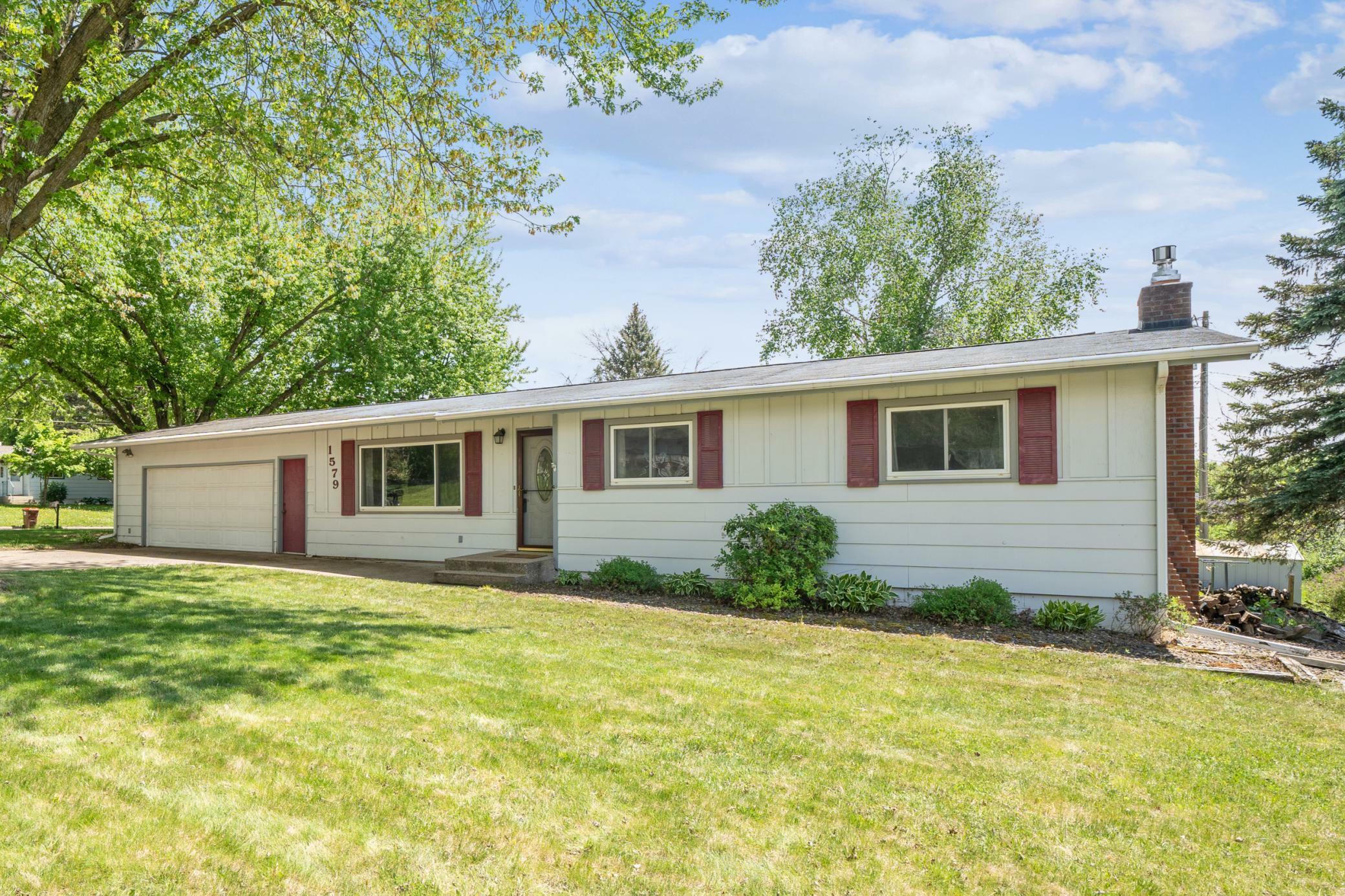 Property Photo: 1579 Walnut Street WI 54021