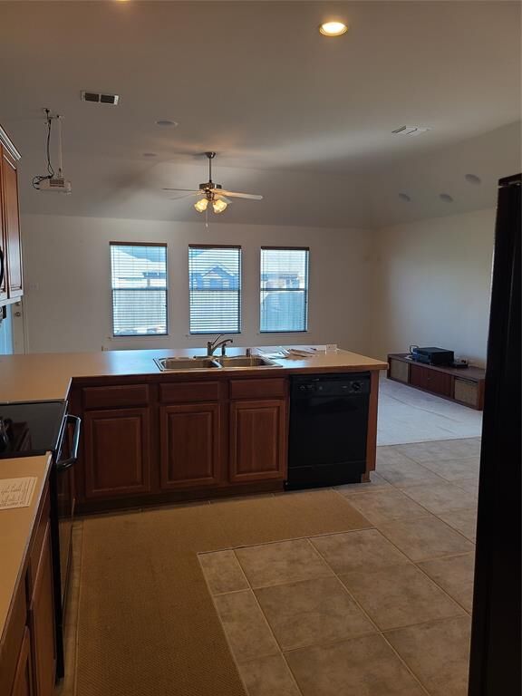 Property Photo: 524 Paddle Drive TX 76036