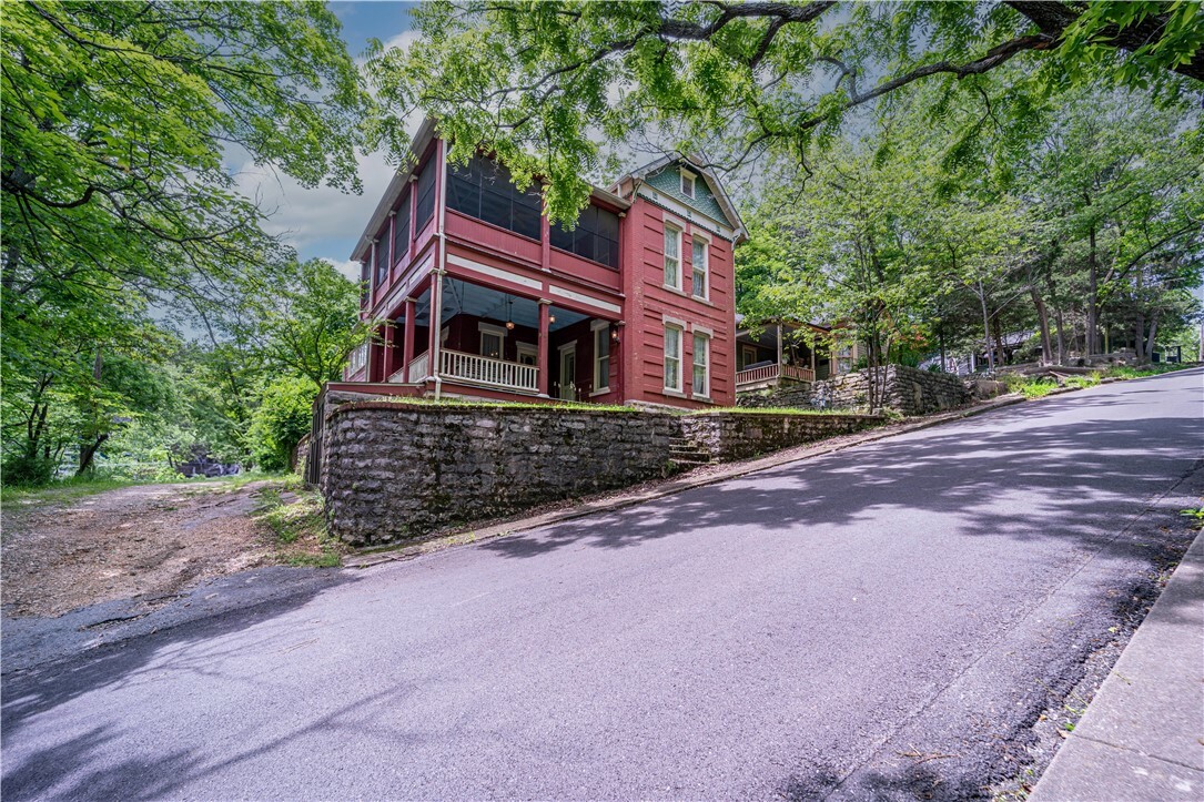 8 Elk Street  Eureka Springs AR 72632 photo