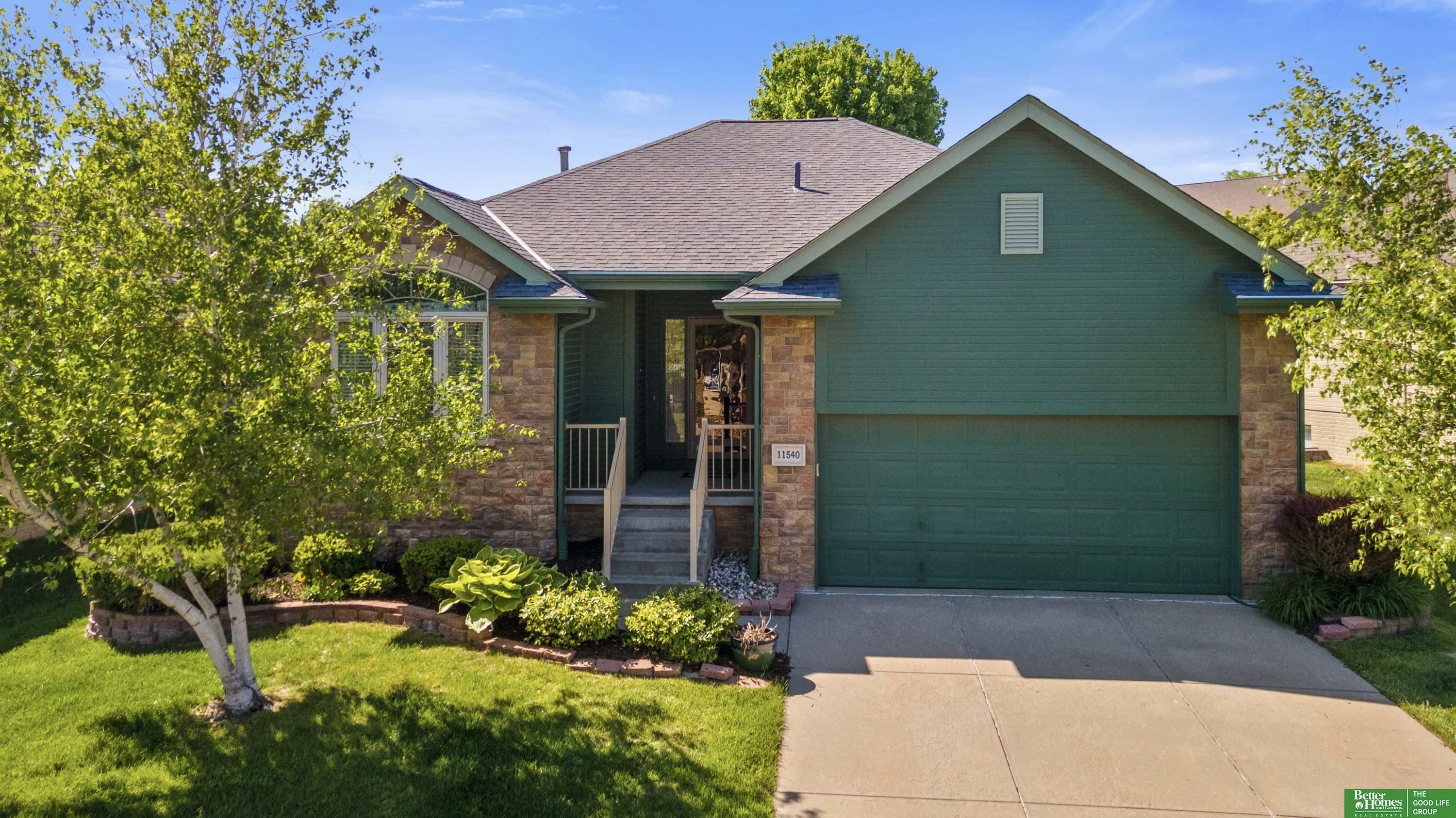 11540 Lakeview Drive  Papillion NE 68133 photo