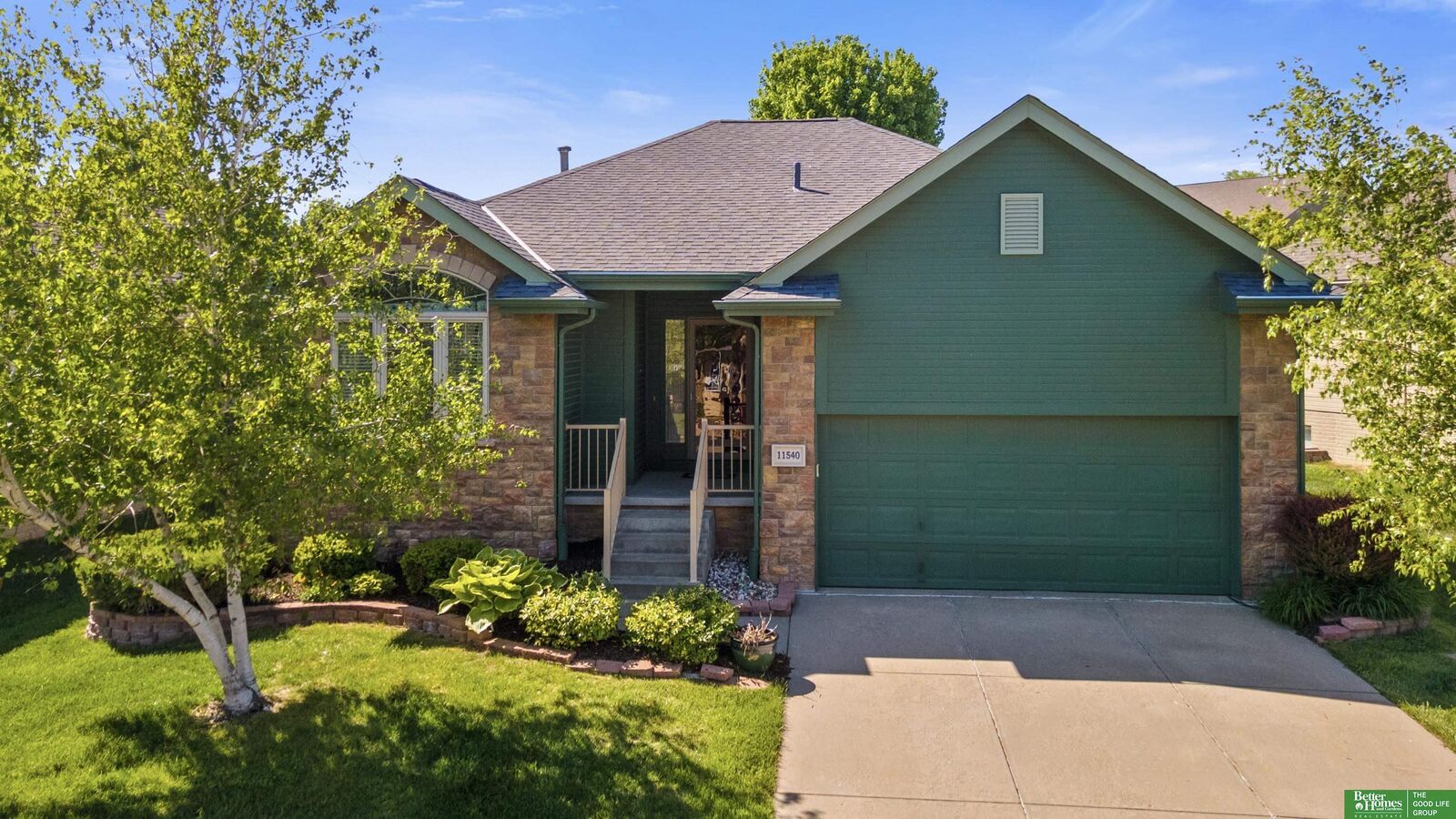 Property Photo:  11540 Lakeview Drive  NE 68133 