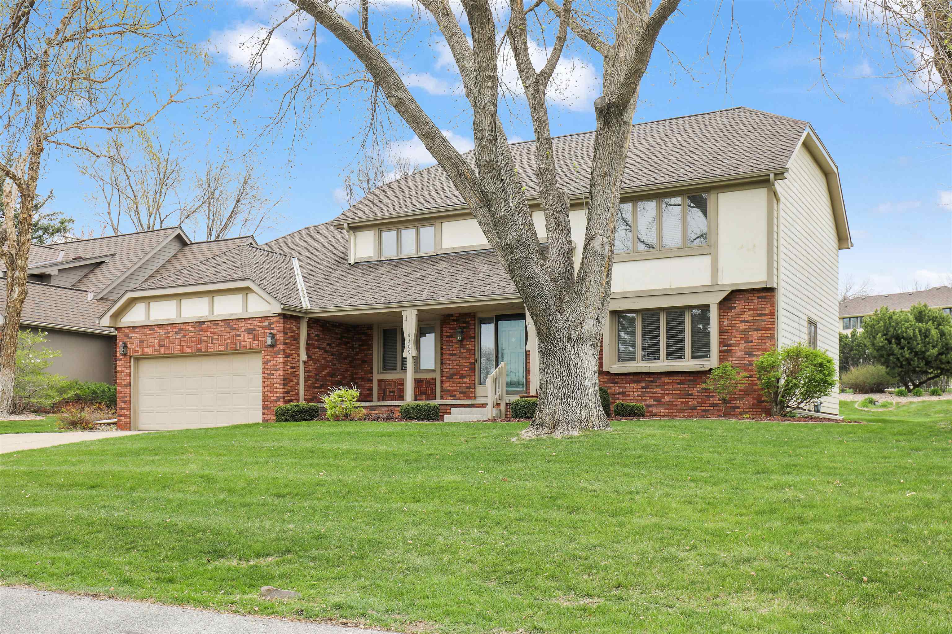 Property Photo:  6309 S 120th Plaza  NE 68137 