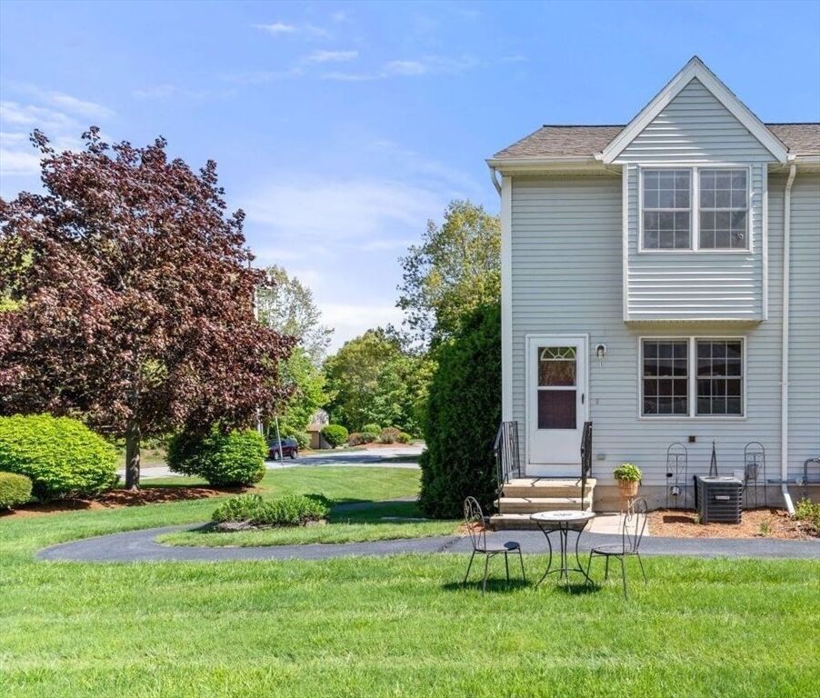 Property Photo: 5 Kennedy Dr 1 MA 01863