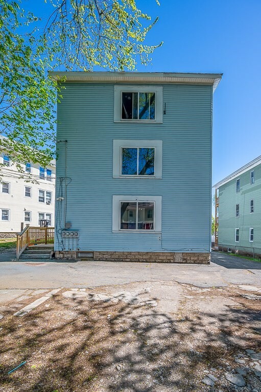 Property Photo: 4 Courtland St MA 01602
