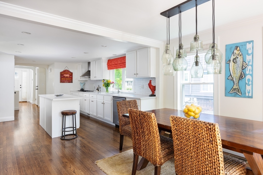 Property Photo: 112 Oakdale Rd MA 02461