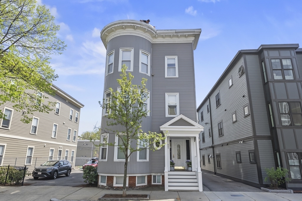 Property Photo: 865 East 2nd St 2 MA 02127