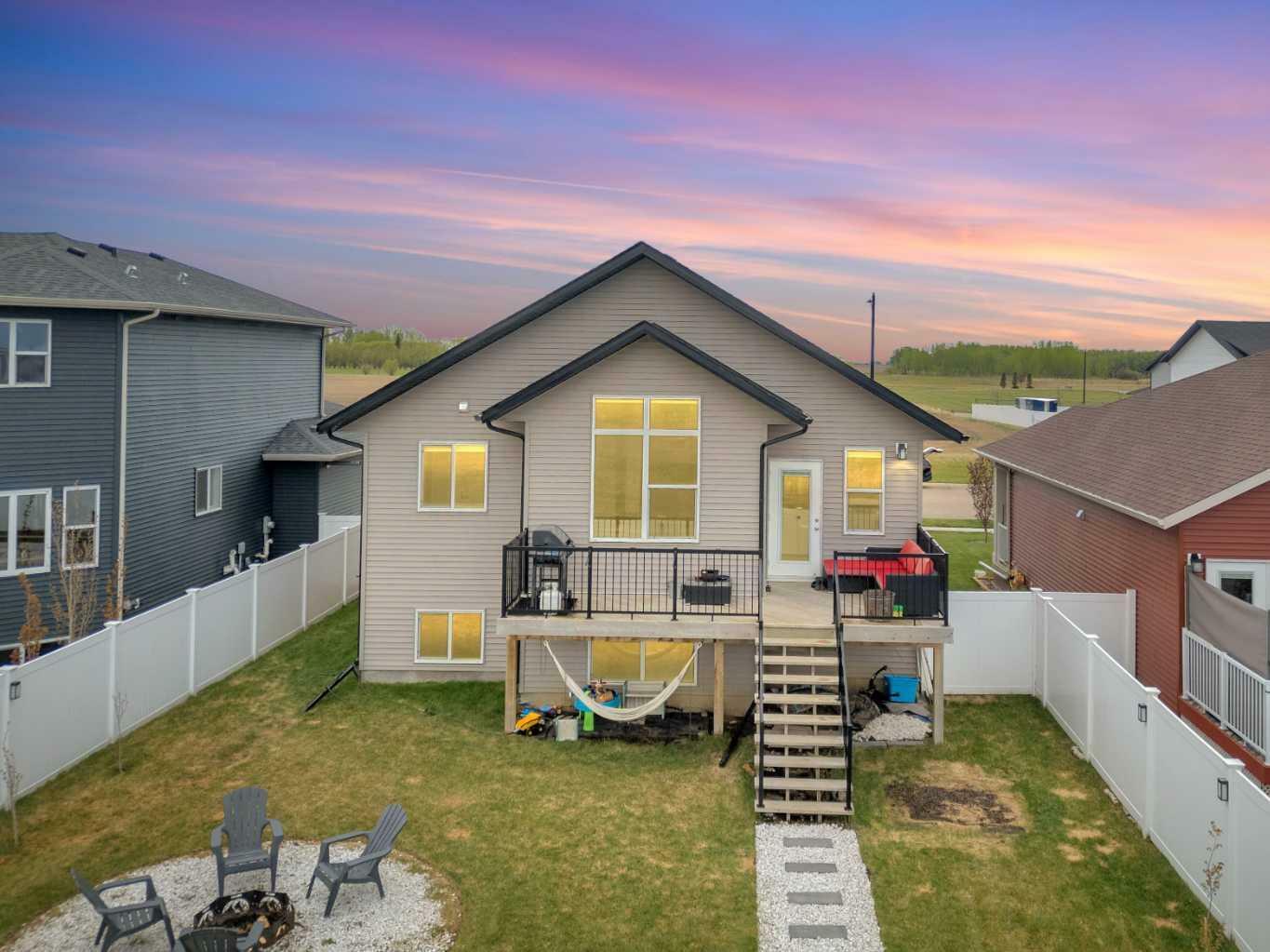 Photo de la propriété: 42 Metcalf Way AB T4L 1X2