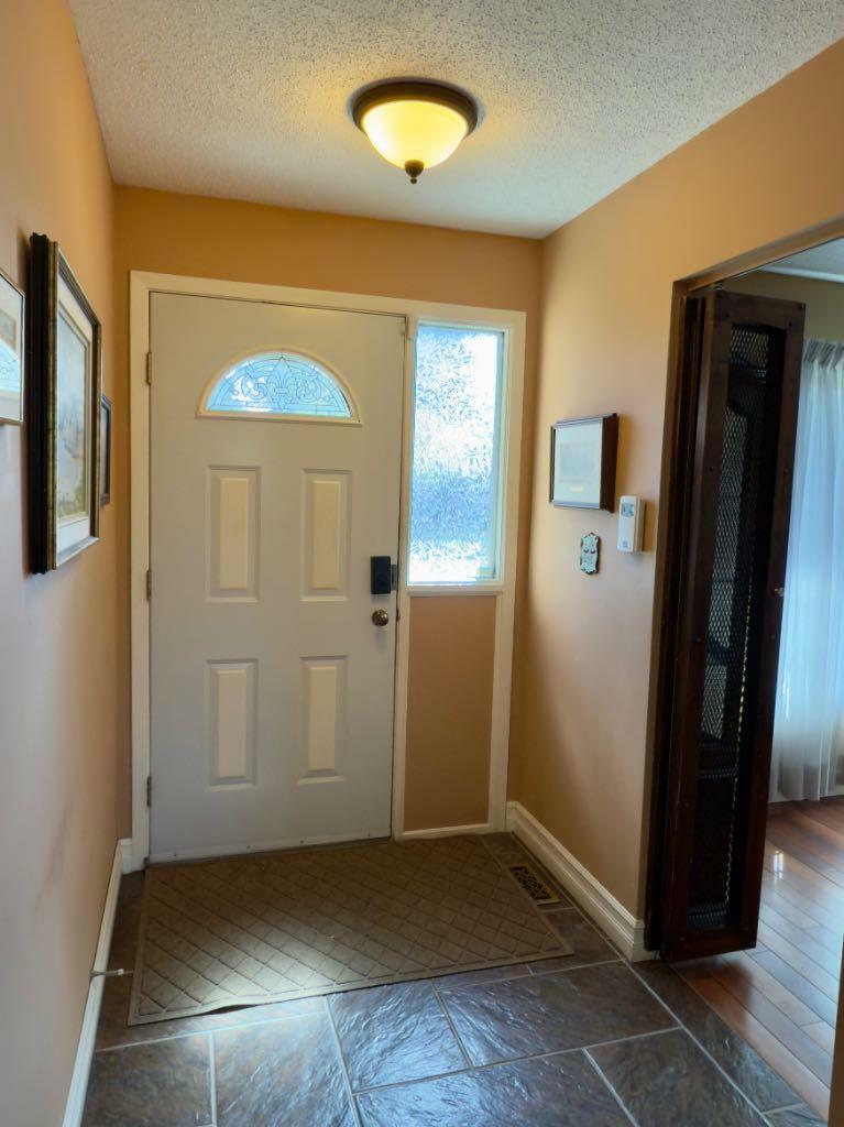 Photo de la propriété: 12419 Lake Fraser Way SE AB T2J 3T3