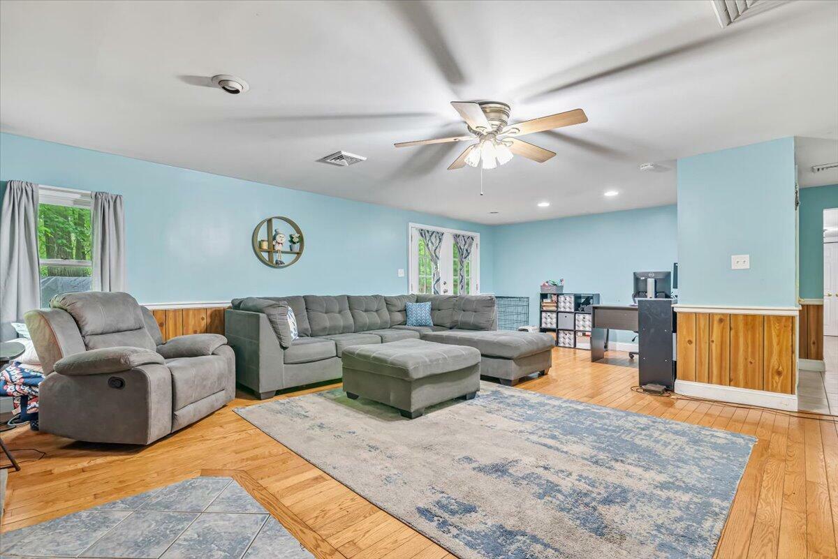 Property Photo: 3405 Masons Lane PA 18302