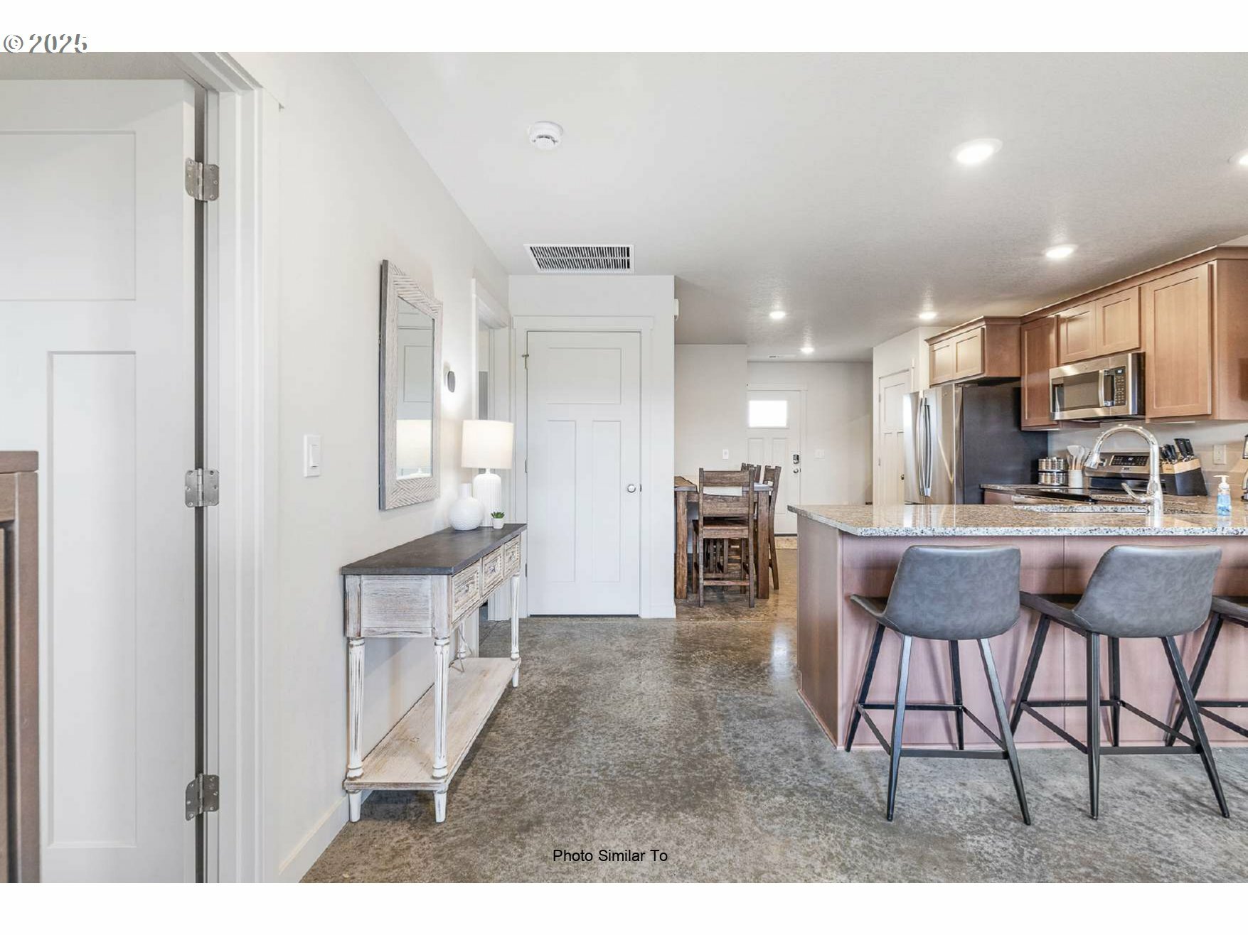 Property Photo: 949 NE 11th St OR 97838